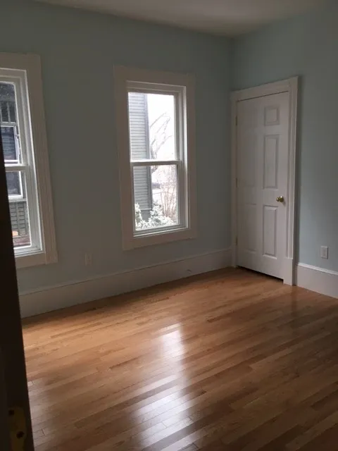 4 bed, 1.5 bath apartment for rent at 5 Dalrymple St Unit 1, Jamaica Plain — photo 4 of 8