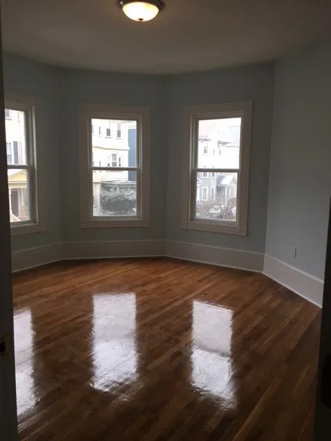 4 bed, 1.5 bath apartment for rent at 5 Dalrymple St Unit 1, Jamaica Plain — photo 6 of 8