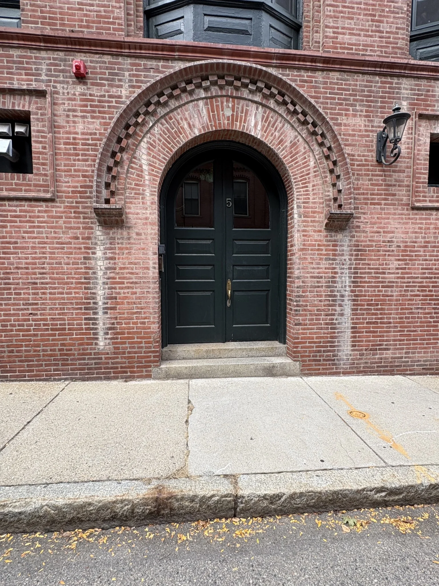 2 bed, 1.5 bath apartment for rent at 5 Davis Ave Unit 2, Brookline Village — photo 15 of 20