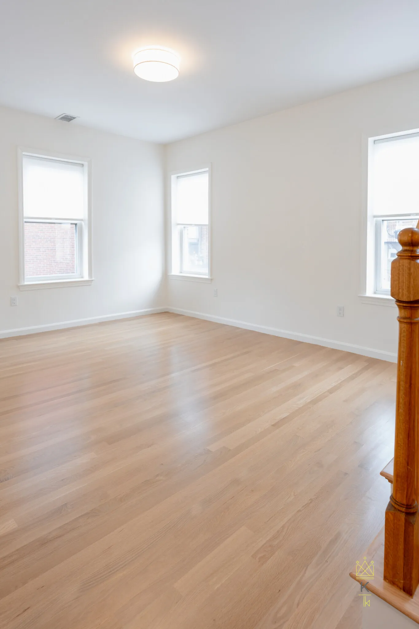 2 bed, 1.5 bath apartment for rent at 5 Davis Ave Unit 6, Emerson Gardens — photo 4 of 22