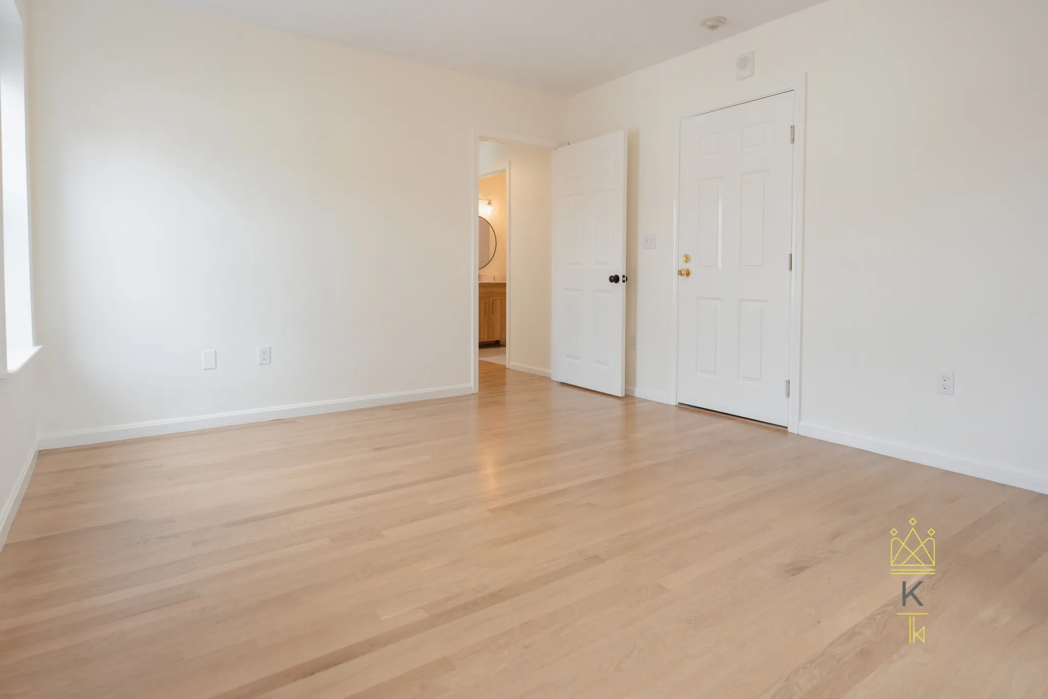 2 bed, 1.5 bath apartment for rent at 5 Davis Ave Unit 6, Emerson Gardens — photo 18 of 22