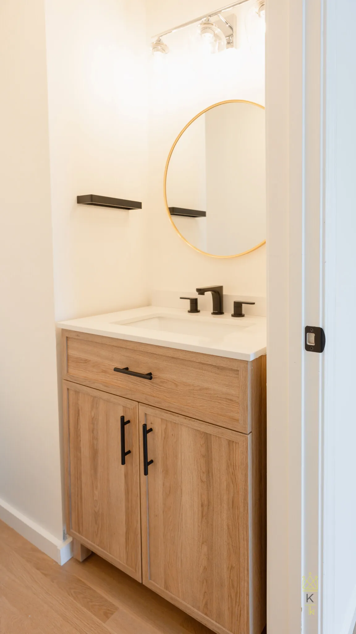 2 bed, 1.5 bath apartment for rent at 5 Davis Ave Unit 6, Emerson Gardens — photo 12 of 22