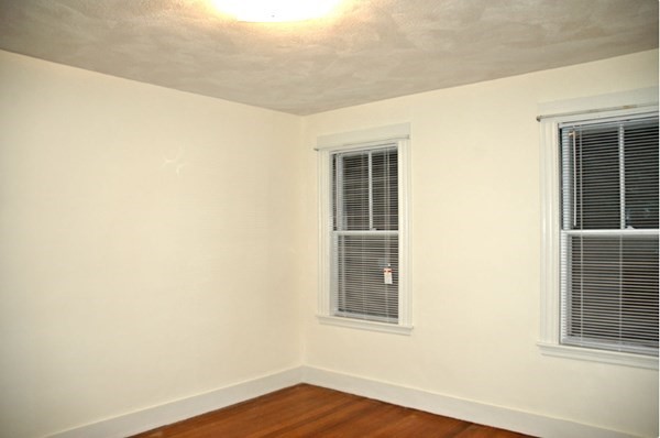 2 bed, 1 bath apartment for rent at 5 Davis Rd Unit 1, Waverley — photo 6 of 15