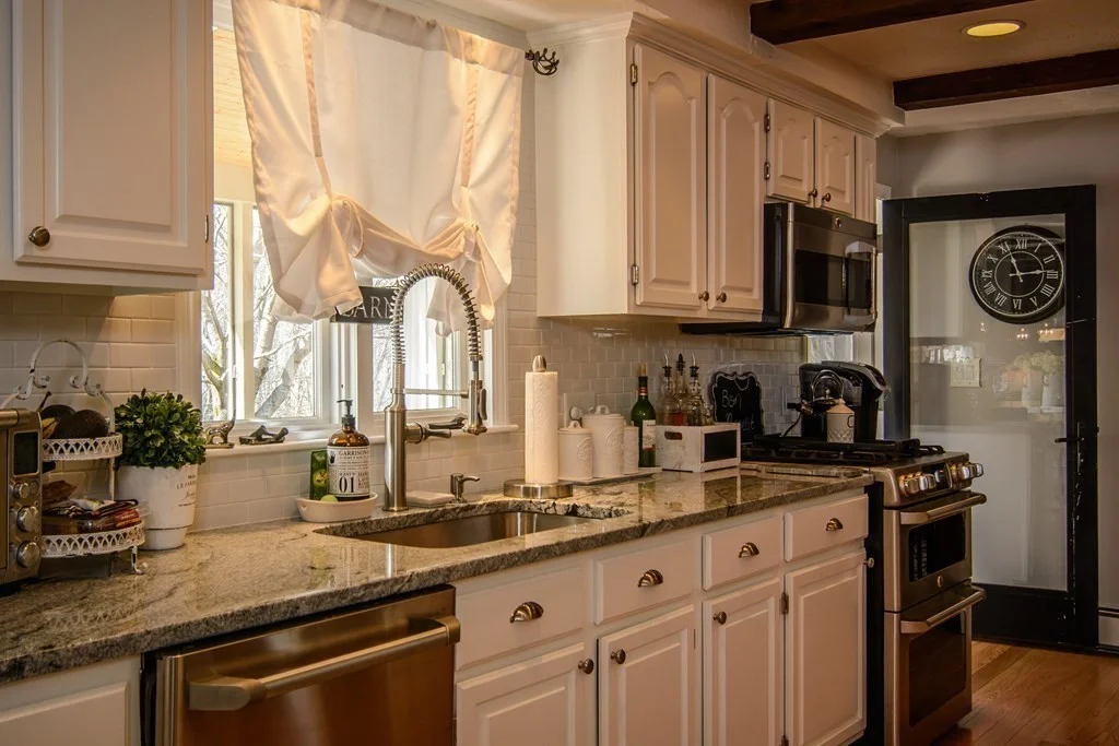 4 bed, 2 bath apartment for rent at 5 Deerslayer Ln, Westborough — photo 4 of 16