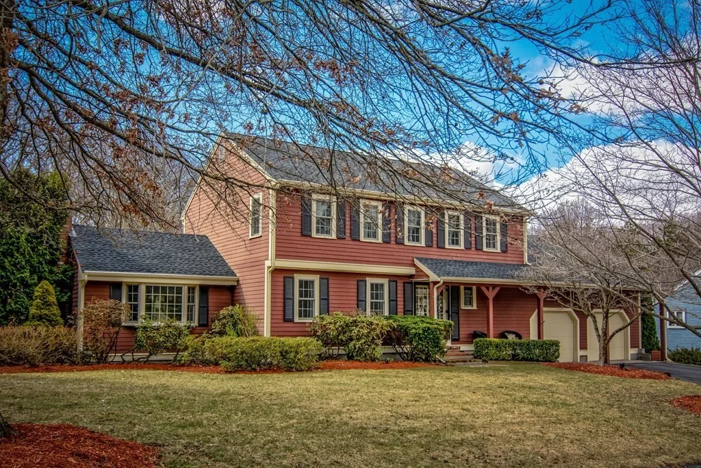4 bed, 2 bath apartment for rent at 5 Deerslayer Ln, Westborough — photo 1 of 16