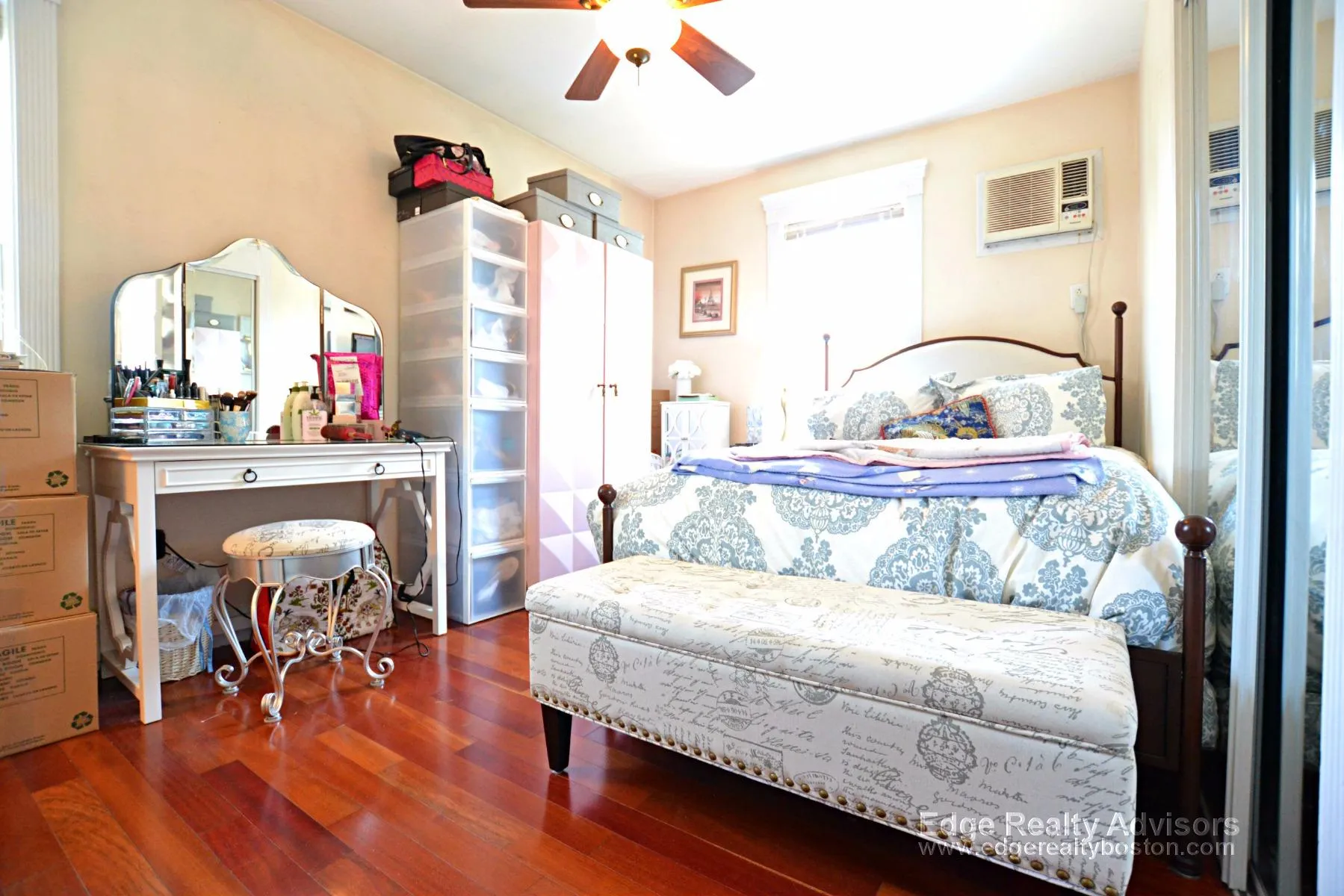 3 bed, 2 bath apartment for rent at 5 Delaware Pl Unit 3, Brighton — photo 8 of 11