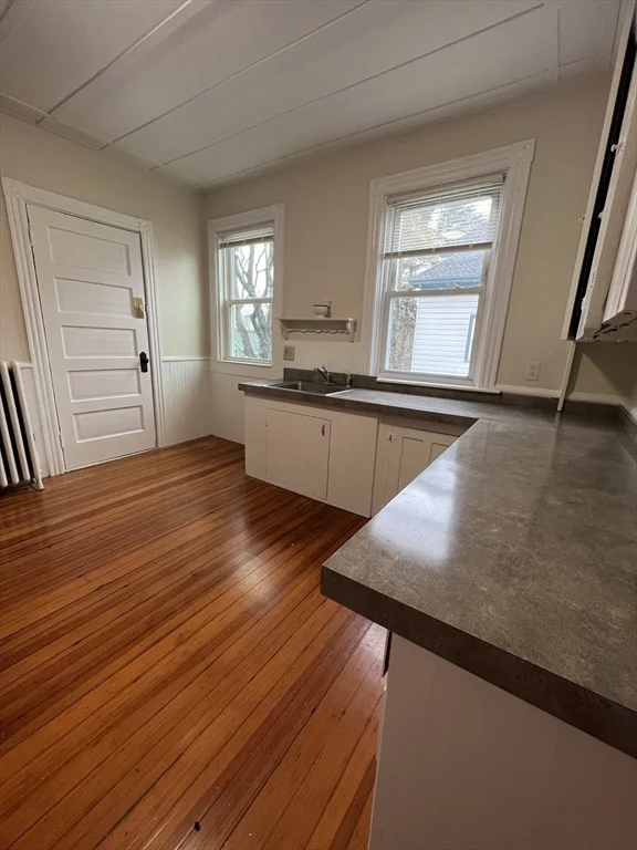 2 bed, 1 bath apartment for rent at 5 Devlin Ave Unit 2, North Attleboro — photo 4 of 14