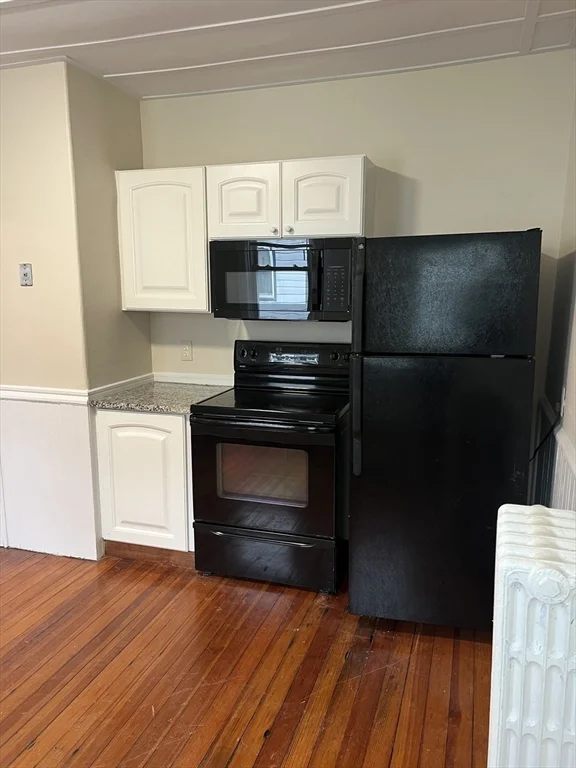2 bed, 1 bath apartment for rent at 5 Devlin Ave Unit 2, North Attleboro — photo 5 of 14