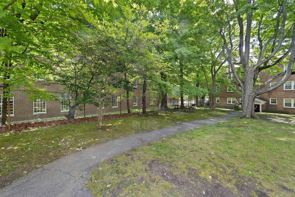 1 bed, 1 bath apartment for rent at 5 Dexter St Unit 4, Malden — photo 13 of 15