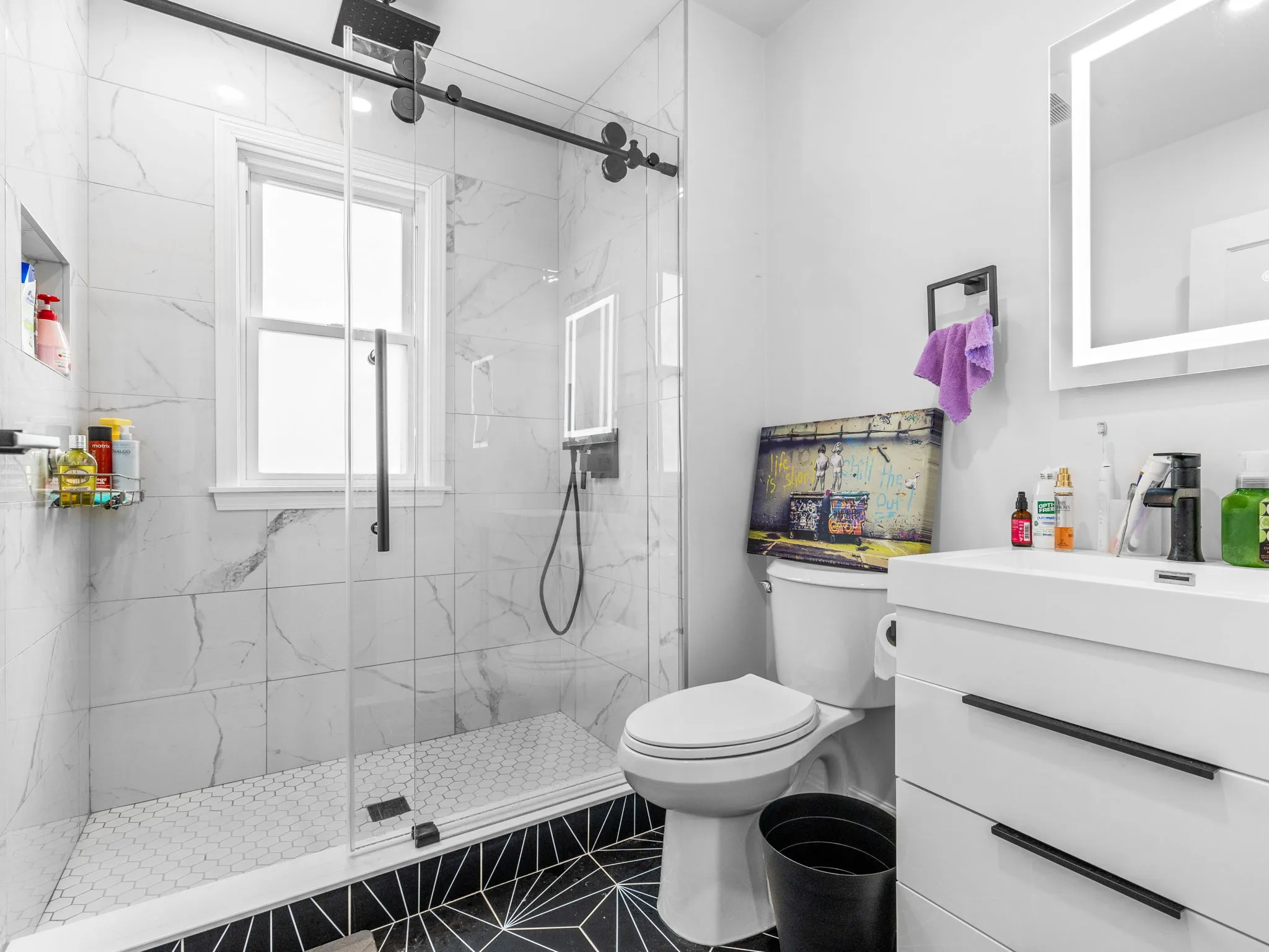 5 bed, 2 bath apartment for rent at 5 Dickson St Unit 1, West Somerville — photo 12 of 15