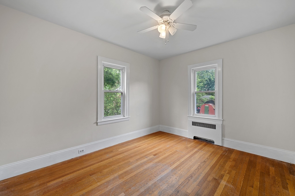 2 bed, 1 bath apartment for rent at 5 Dorset St, Worcester — photo 18 of 25