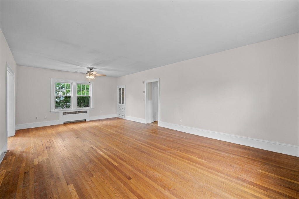 2 bed, 1 bath apartment for rent at 5 Dorset St, Worcester — photo 14 of 25