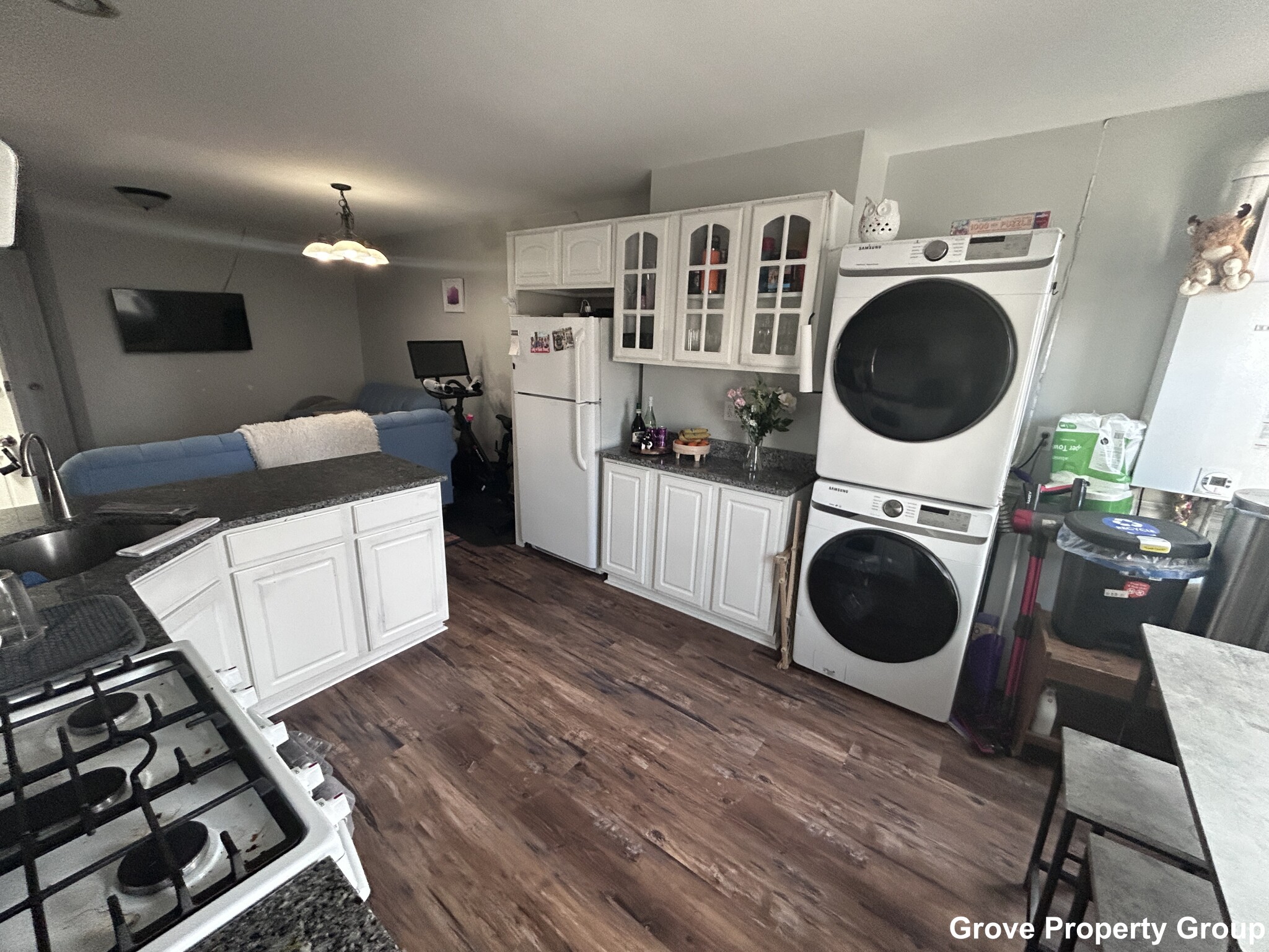 3 bed, 1 bath apartment for rent at 5 Douglas St Unit 2, South Boston