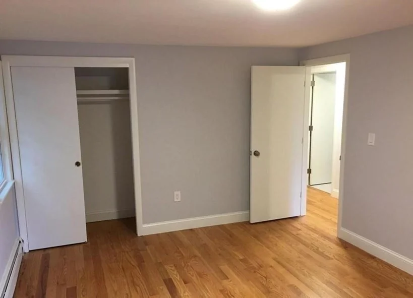 3 bed, 1 bath apartment for rent at 5 Dundee Rd Unit 5, Arlington — photo 5 of 9