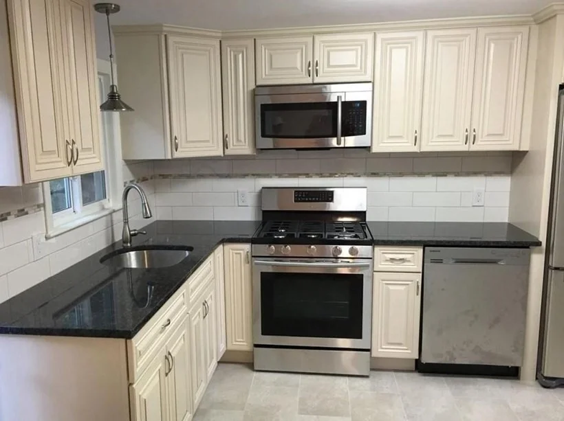 3 bed, 1 bath apartment for rent at 5 Dundee Rd Unit 5, Arlington
