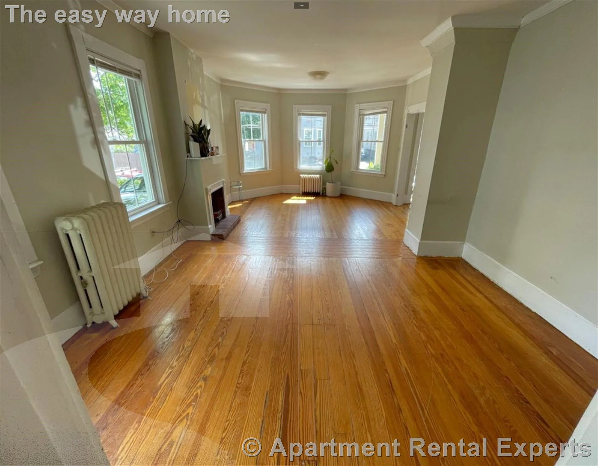 3 bed, 1 bath apartment for rent at 5 Durham St Unit 1, Ward Two — photo 2 of 8
