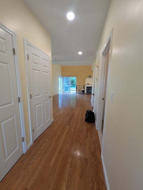2 bed, 2 bath apartment for rent at 5 Eagle Dr Unit L, Shrewsbury — photo 3 of 18