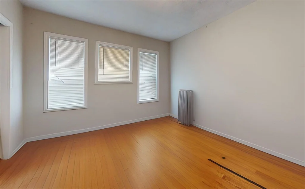 3 bed, 1 bath apartment for rent at 5 Edgar Ter Unit 1, Winter Hill — photo 8 of 10