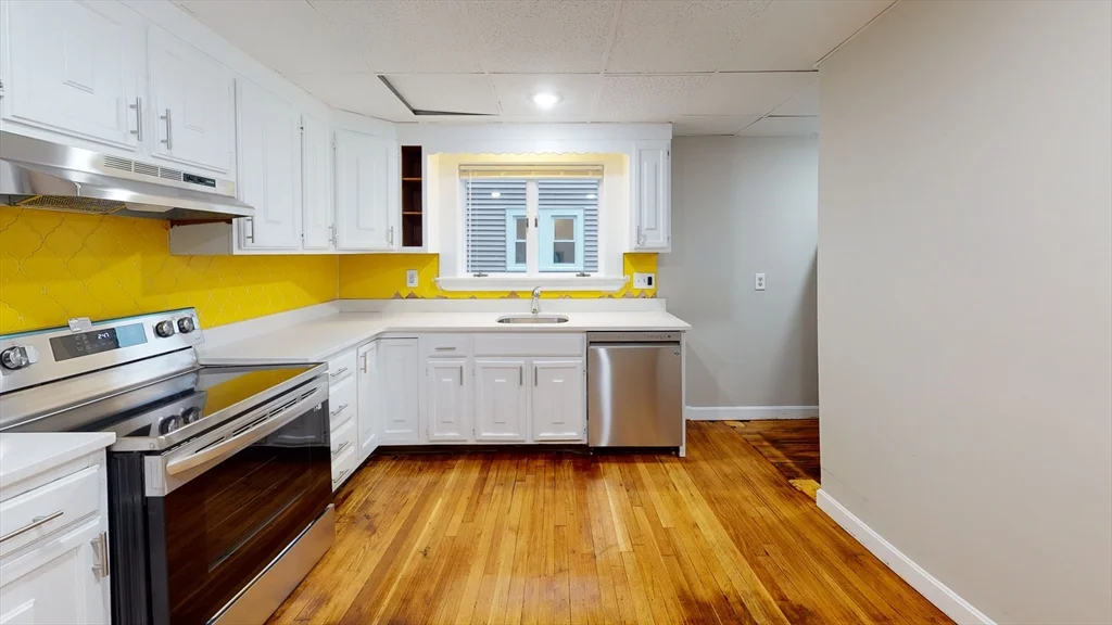 3 bed, 1 bath apartment for rent at 5 Edgar Ter Unit 1, Winter Hill