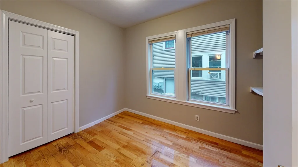 3 bed, 1 bath apartment for rent at 5 Edgar Ter Unit 1, Winter Hill — photo 4 of 10