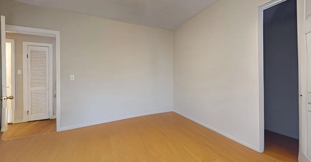 3 bed, 1 bath apartment for rent at 5 Edgar Ter Unit 1, Winter Hill — photo 7 of 10