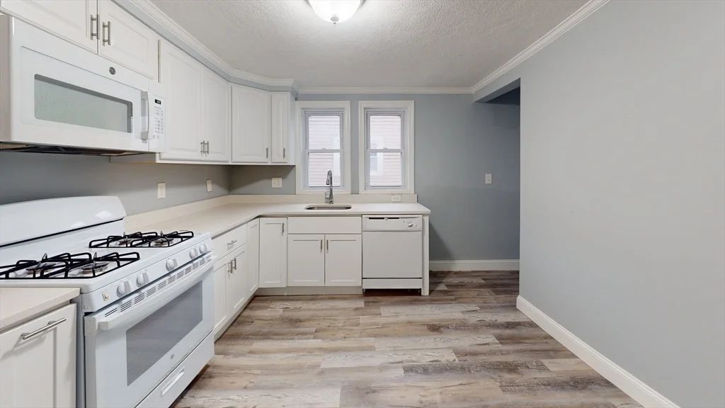 3 bed, 1 bath apartment for rent at 5 Edgar Ter Unit 3, Winter Hill — photo 2 of 11