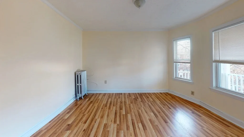 3 bed, 1 bath apartment for rent at 5 Edgar Ter Unit 3, Winter Hill — photo 3 of 11