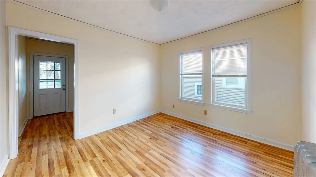 3 bed, 1 bath apartment for rent at 5 Edgar Ter Unit 3, Winter Hill — photo 4 of 11