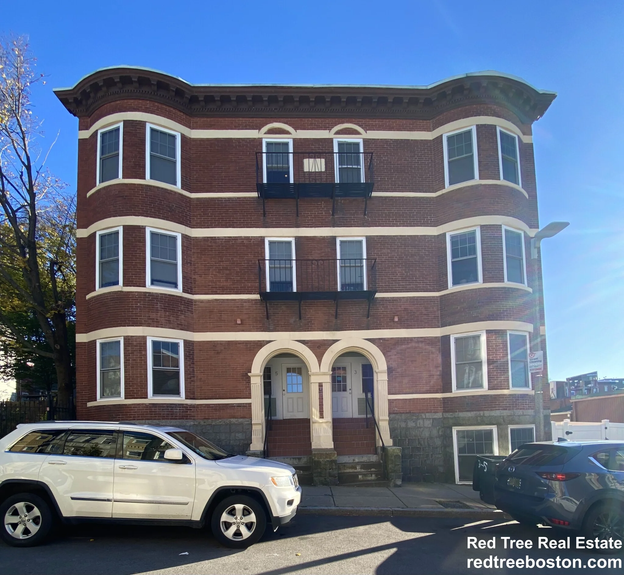 1 bed, 1 bath apartment for rent at 5 Edwin St Unit 5, Dorchester — photo 8 of 9