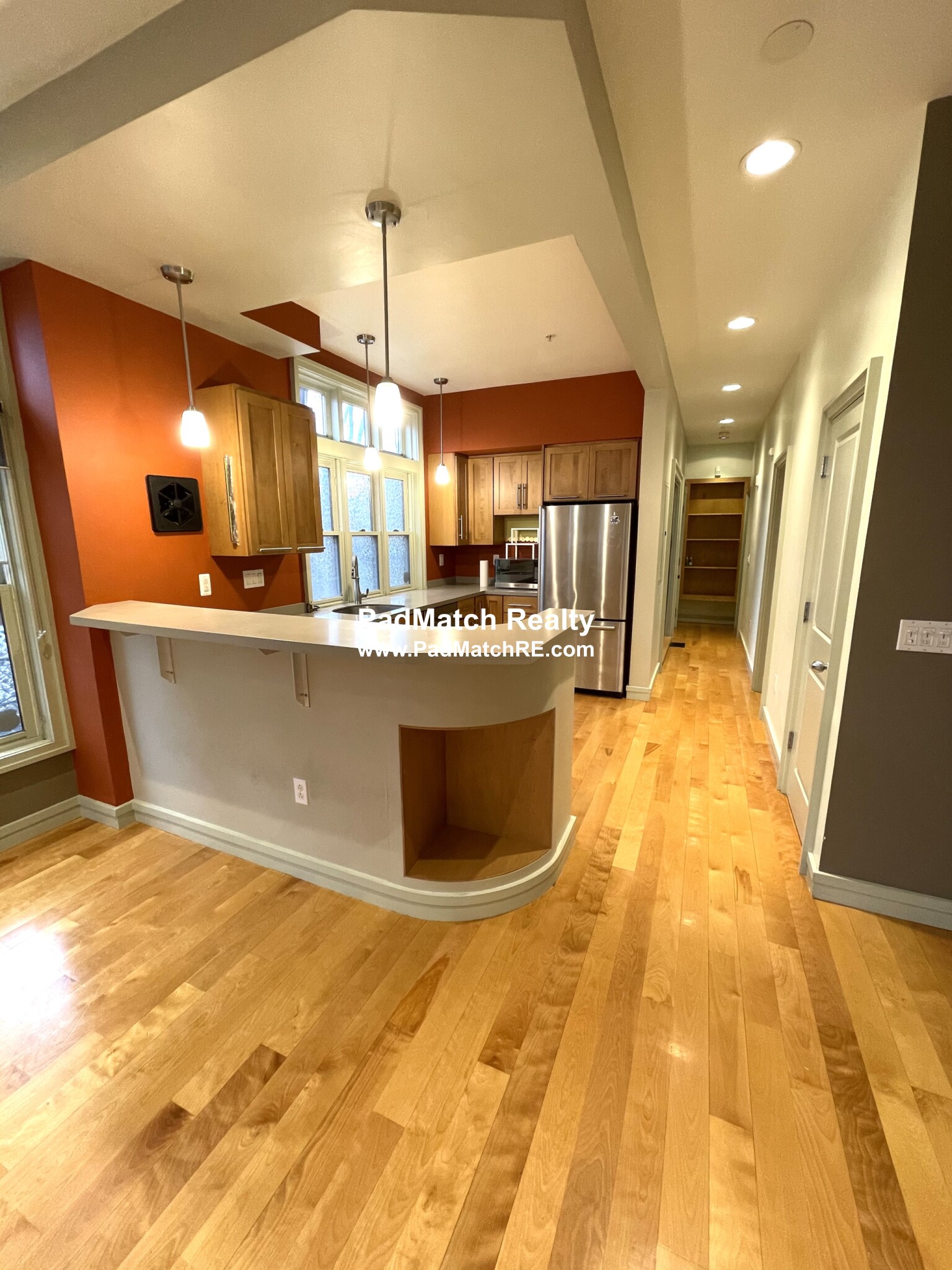 3 bed, 2 bath apartment for rent at 5 Ellis St Unit 1, Roxbury — photo 6 of 24