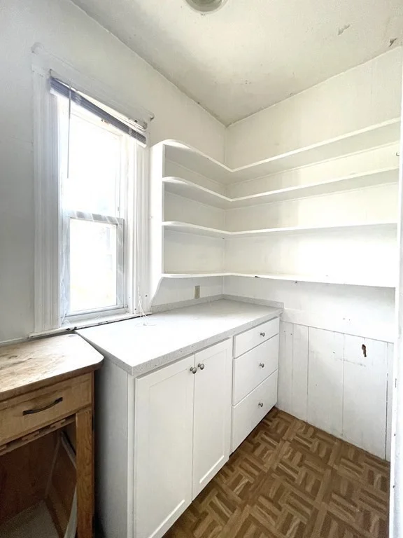 2 bed, 1 bath apartment for rent at 5 Ellsworth Park Unit 1, Cambridge — photo 4 of 7