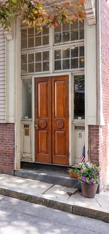 1 bed, 1 bath apartment for rent at 5 Ellwood St Unit 1, Charlestown — photo 8 of 9