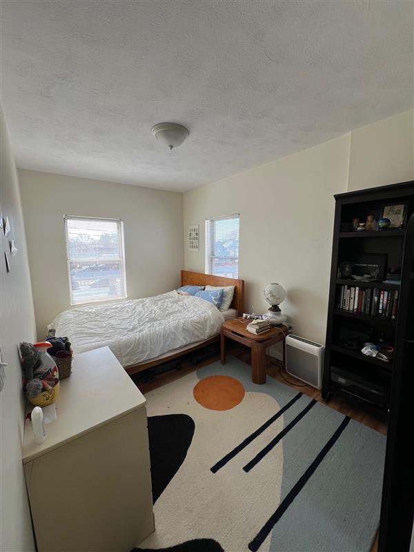 2 bed, 1 bath apartment for rent at 5 Elm St Unit 3, Spring Hill — photo 5 of 11