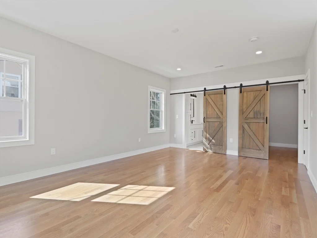3 bed, 3 bath apartment for rent at 5 Emerald St Unit 1, Nonantum — photo 13 of 33