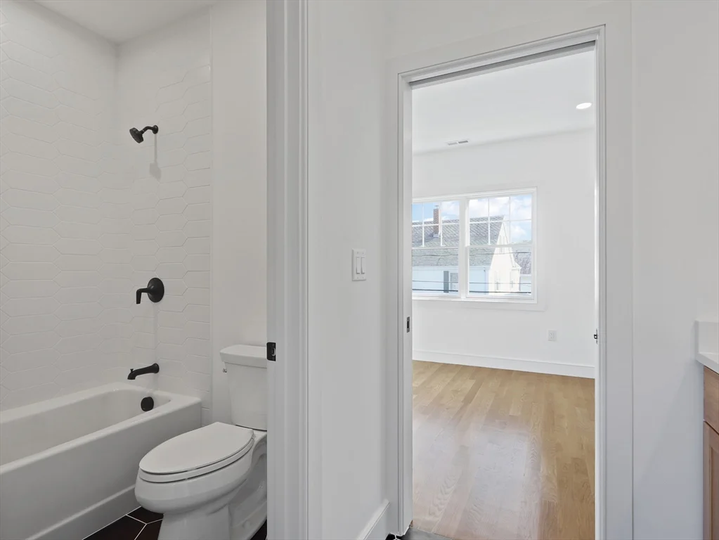 3 bed, 3 bath apartment for rent at 5 Emerald St Unit 1, Nonantum — photo 24 of 33
