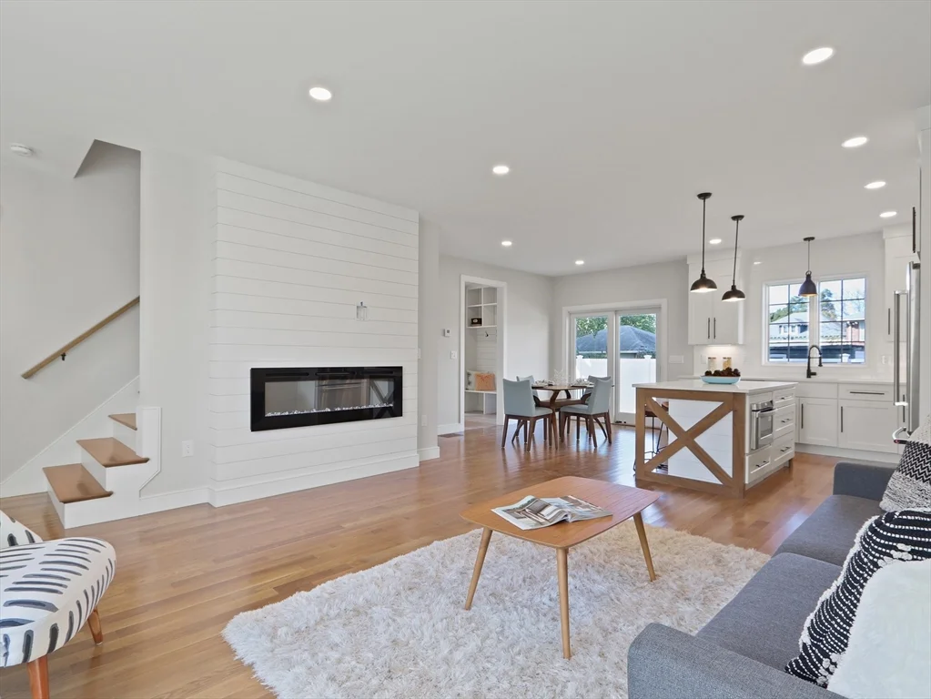3 bed, 3 bath apartment for rent at 5 Emerald St Unit 1, Nonantum — photo 3 of 33