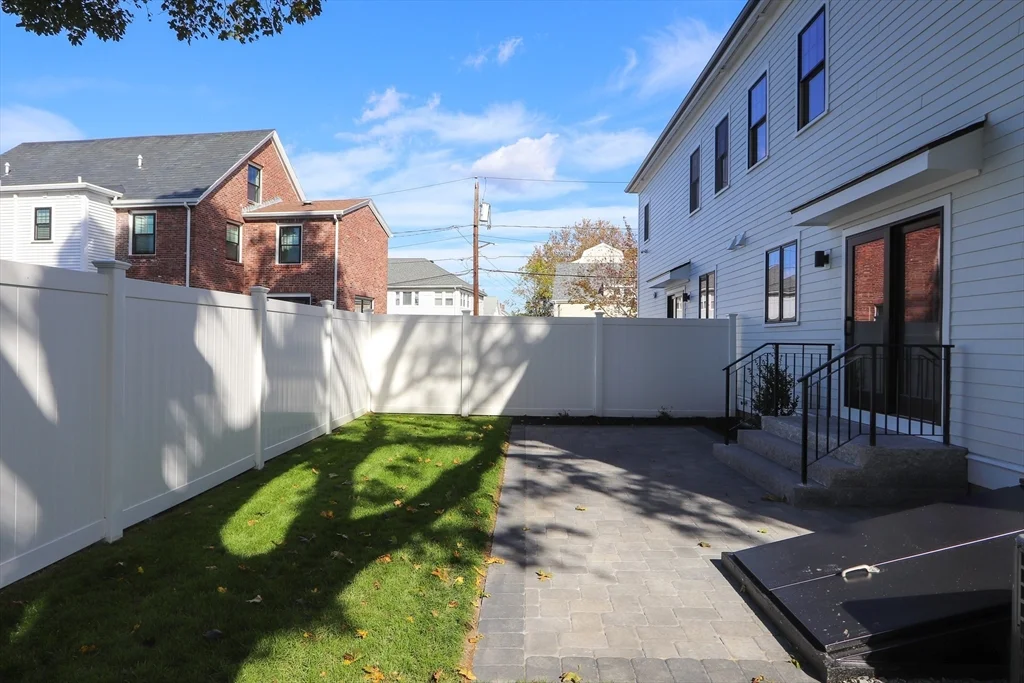 3 bed, 3 bath apartment for rent at 5 Emerald St Unit 1, Nonantum — photo 29 of 33