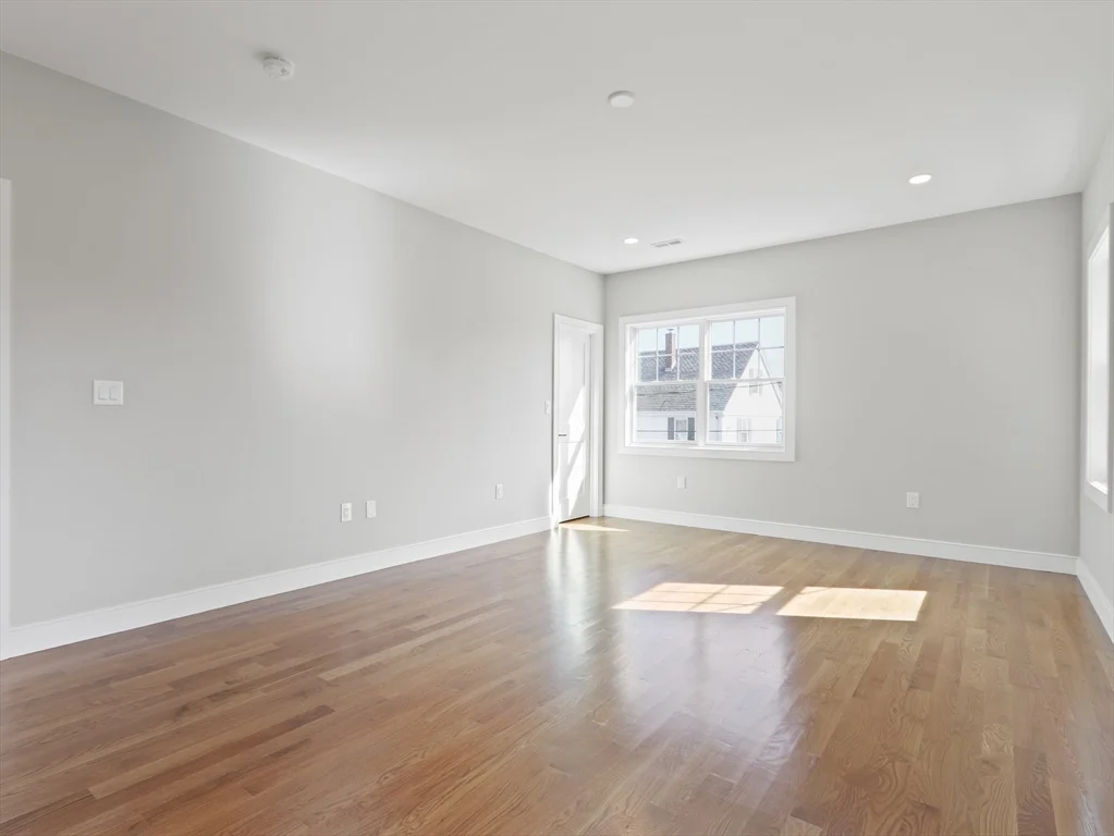 3 bed, 3 bath apartment for rent at 5 Emerald St Unit 1, Nonantum — photo 14 of 33