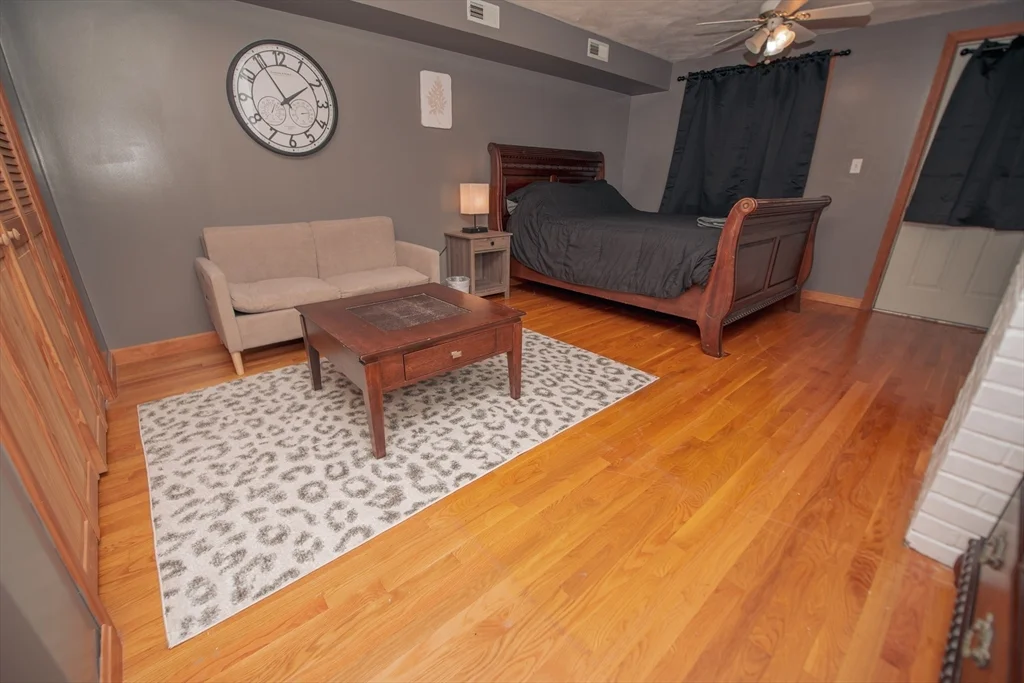 3 bed, 1 bath apartment for rent at 5 Emmet St Unit 2, South Boston — photo 15 of 20