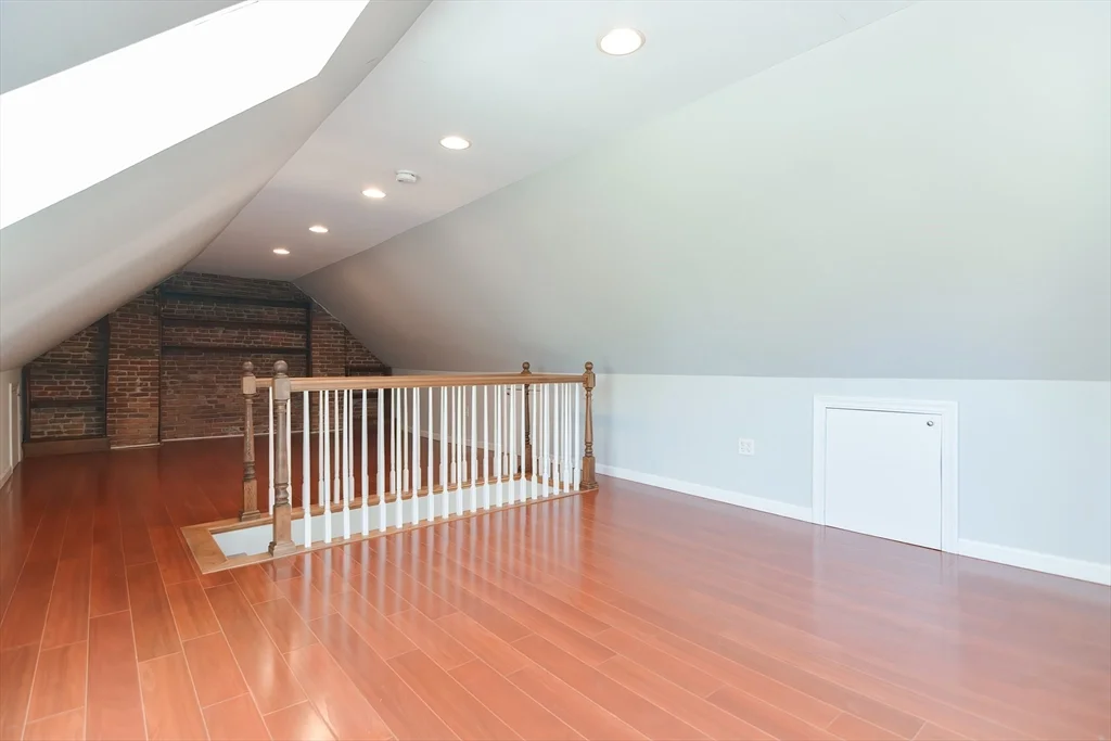 4 bed, 1 bath apartment for rent at 5 Evergreen Ave Unit 5, Somerville — photo 15 of 20