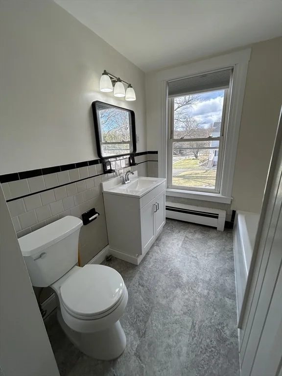 1 bed, 1 bath apartment for rent at 5 Fay St Unit 3, Westborough — photo 8 of 15