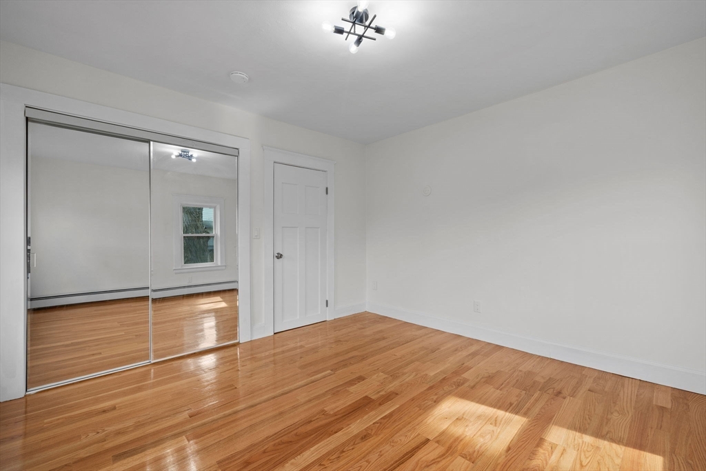 5 bed, 2 bath apartment for rent at 5 Fells Ave, Milford — photo 34 of 42