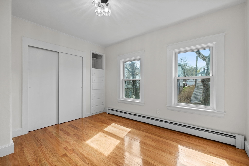 5 bed, 2 bath apartment for rent at 5 Fells Ave, Milford — photo 26 of 42