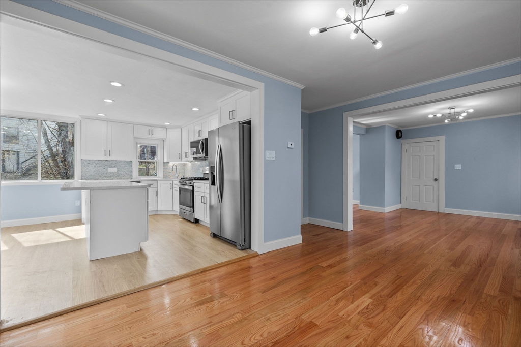 5 bed, 2 bath apartment for rent at 5 Fells Ave, Milford — photo 10 of 42