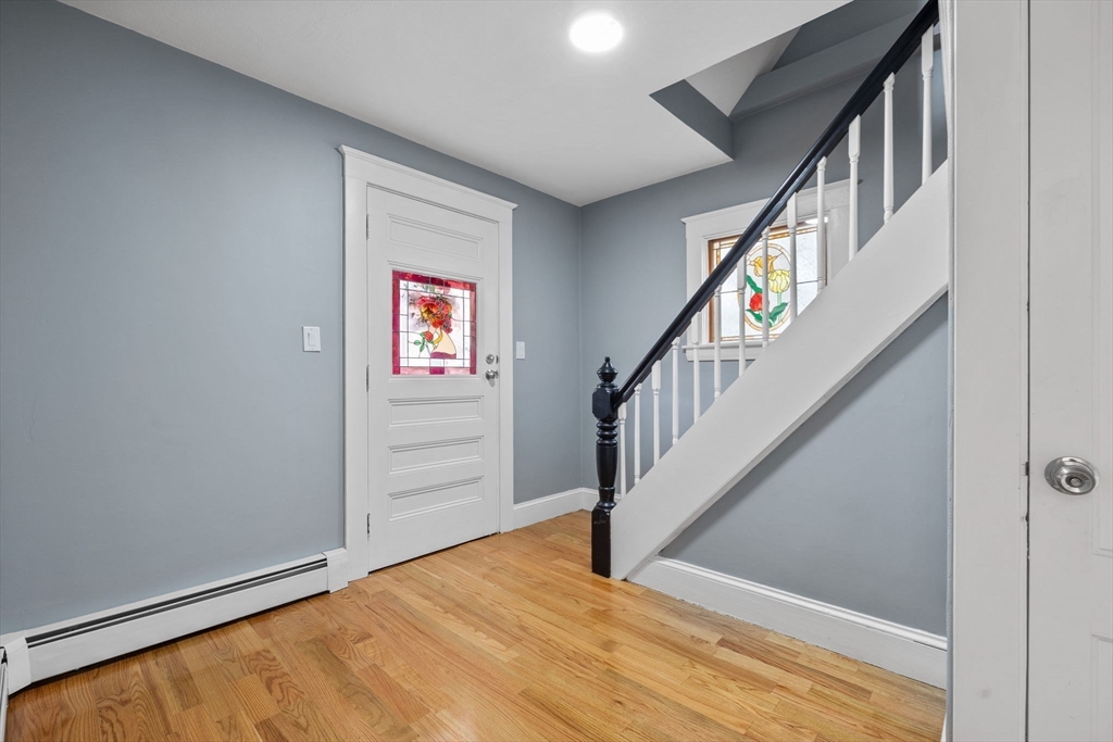 5 bed, 2 bath apartment for rent at 5 Fells Ave, Milford — photo 18 of 42