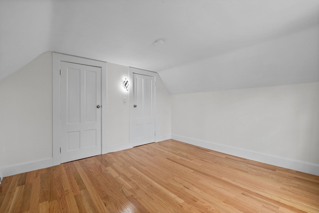 5 bed, 2 bath apartment for rent at 5 Fells Ave, Milford — photo 37 of 42