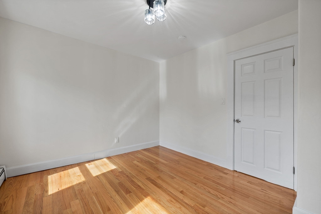 5 bed, 2 bath apartment for rent at 5 Fells Ave, Milford — photo 27 of 42
