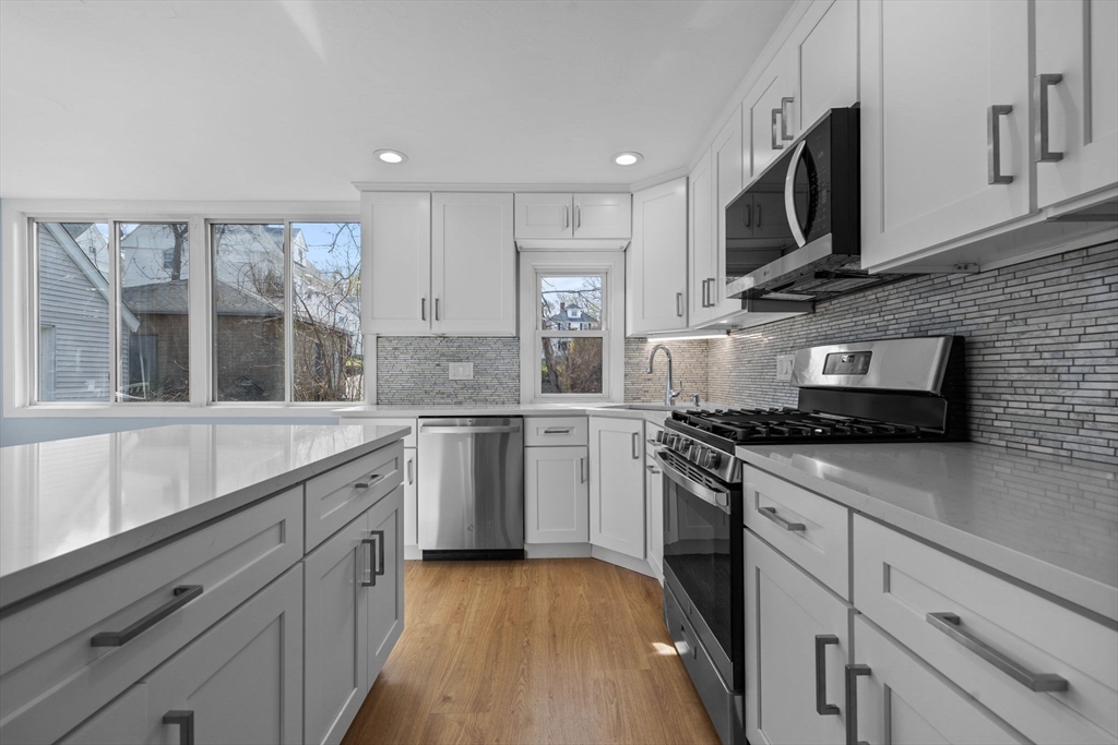 5 bed, 2 bath apartment for rent at 5 Fells Ave, Milford — photo 7 of 42