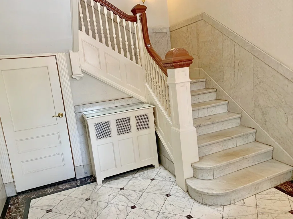 1 bed, 1 bath apartment for rent at 5 Five Winchester Unit 203, Brookline Hills — photo 2 of 11