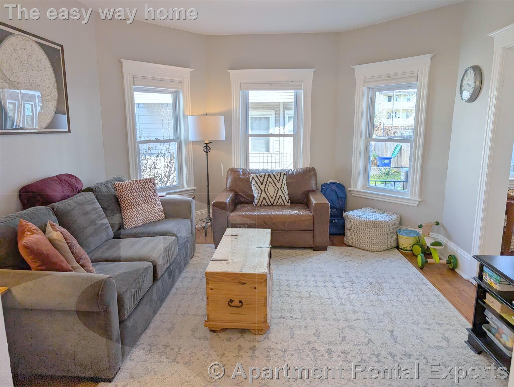 4 bed, 1 bath apartment for rent at 5 Florence Ter, Winter Hill — photo 8 of 38